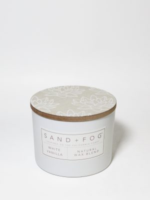 White Vanilla 12 oz scented candle