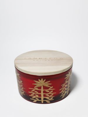 Holiday 23 oz scented candle