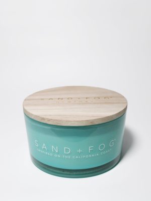 Newport 23 oz scented candle